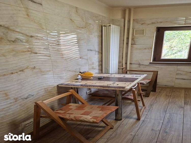 Apartament cu 2 camere decomandat în Polonă