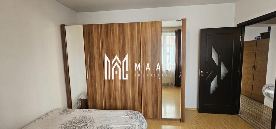 Apartament cu 3 camere semidecomandat, mobilat în Trei Stejari