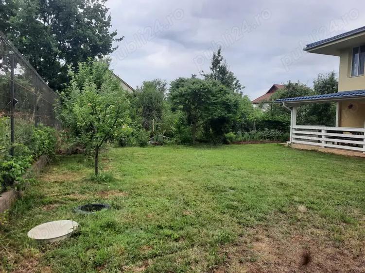 Casă cu 5 camere cu Teren 812 Mp în Central