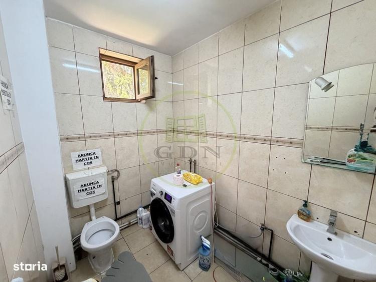 Casă cu 4 camere în Central