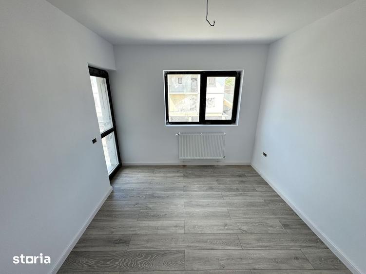Casă cu 4 camere cu Teren 300 Mp în Valea Lupului