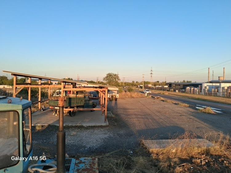 Teren de inchiriat la zona cu trafic - 7