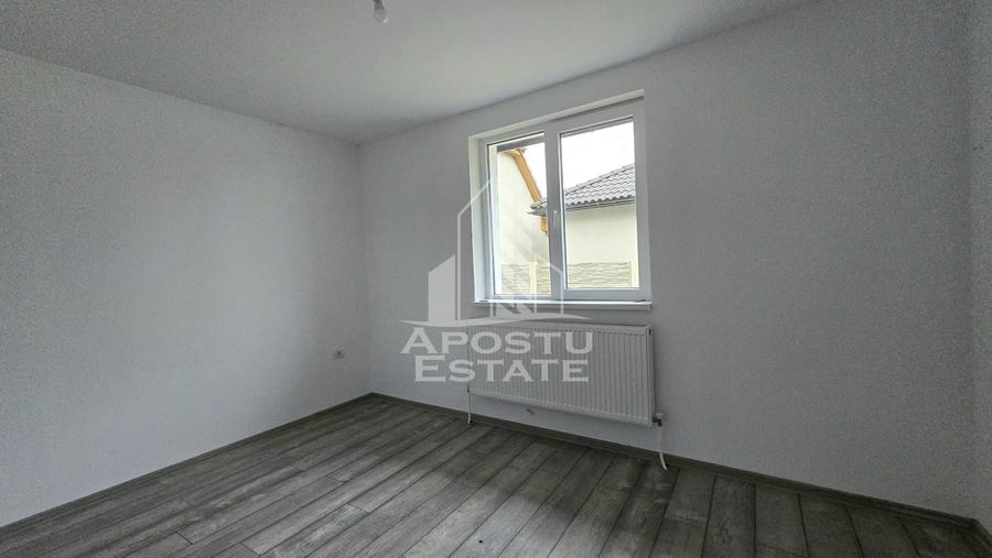 Casă individuală cu 4 camere cu Canalizare în Șag