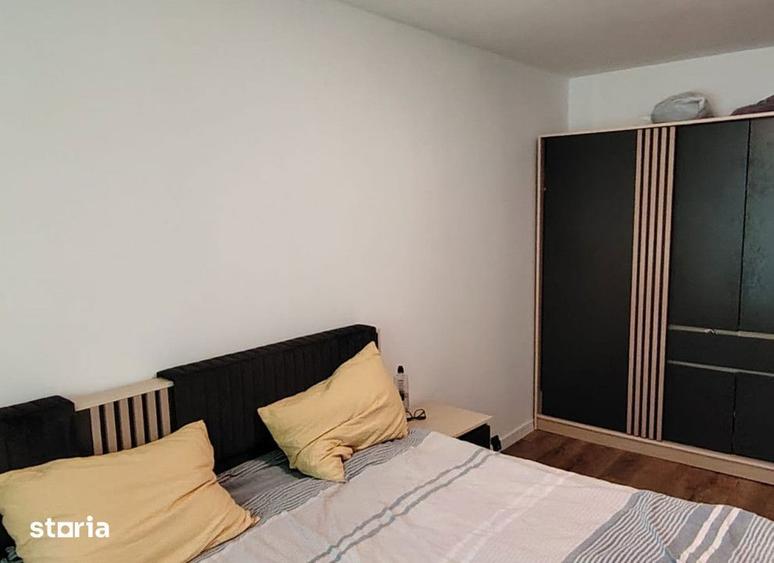 Apartament cu 2 camere în Podu Roș