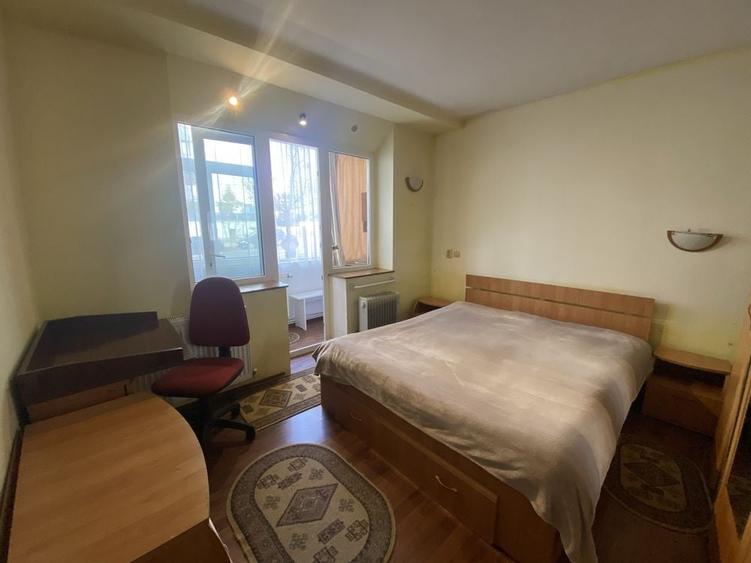 Apartament cu 2 camere semidecomandat în Tătărași