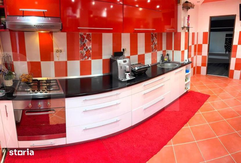 Apartament cu 3 camere în Sud