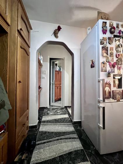 Apartament cu 2 camere decomandat, mobilat în Torontalului