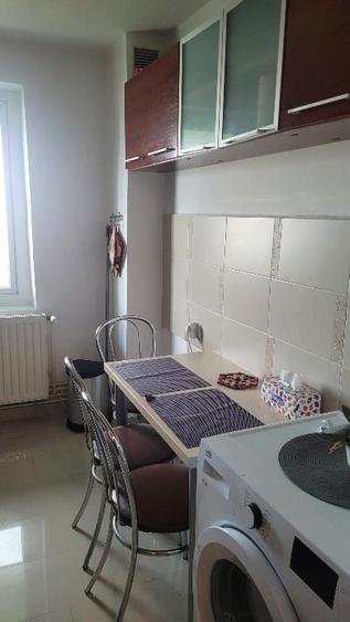 Apartament cu 2 camere decomandat, mobilat în Circumvalațiunii
