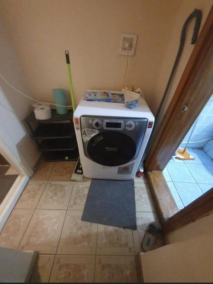 Apartament cu 3 camere decomandat în Sud