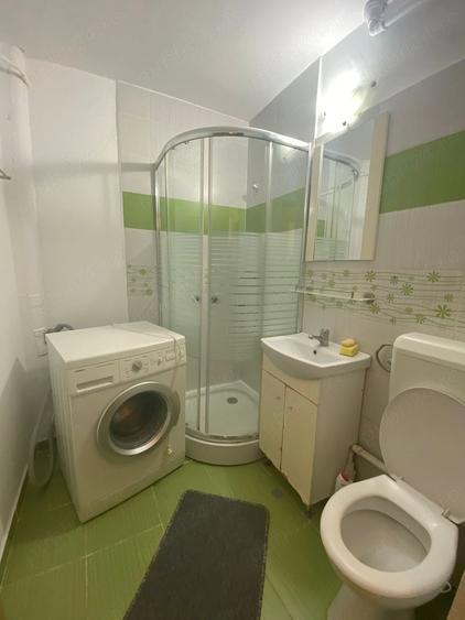 Garsonieră decomandată în Micălaca