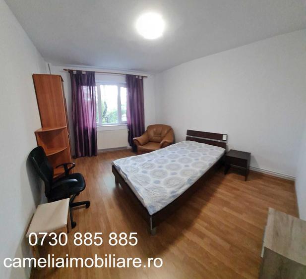 Apartament cu 4 camere semidecomandat în Gorjului