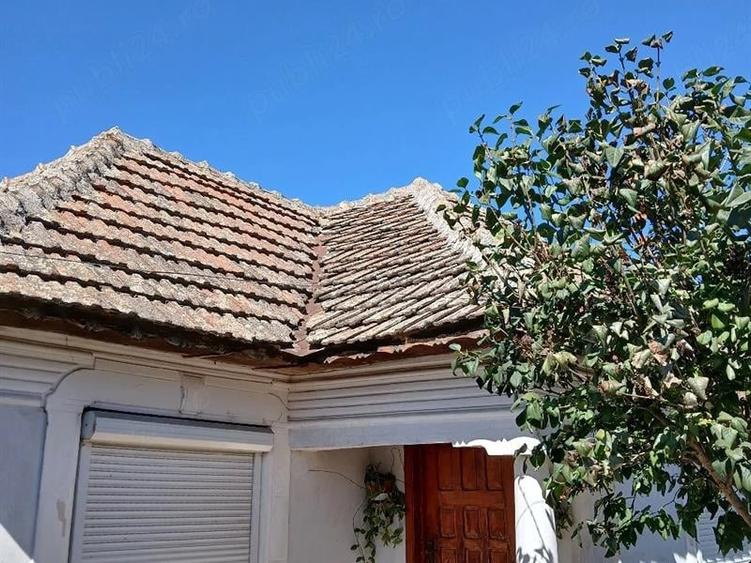 Casă individuală cu 4 camere cu Teren 1132 Mp în Băilești