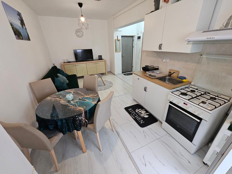 Apartament cu 2 camere semidecomandat în Chiajna