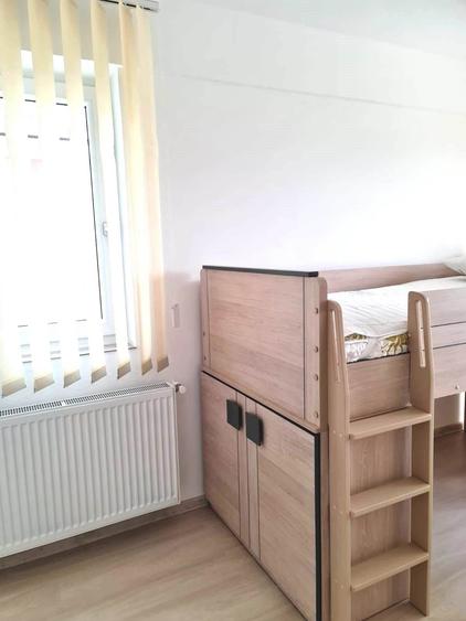 Apartament cu 3 camere semidecomandat în Arhitecților - Calea Cisnădiei