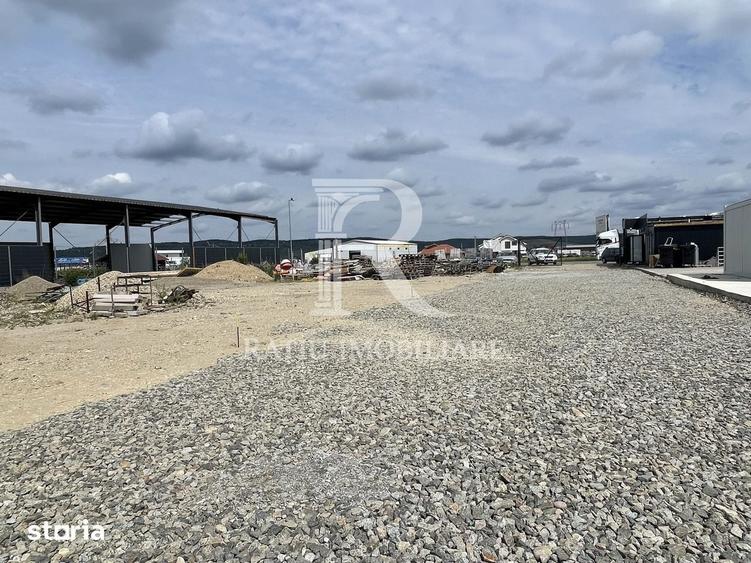 Spațiu comercial, de 595 mp, în Oșorhei