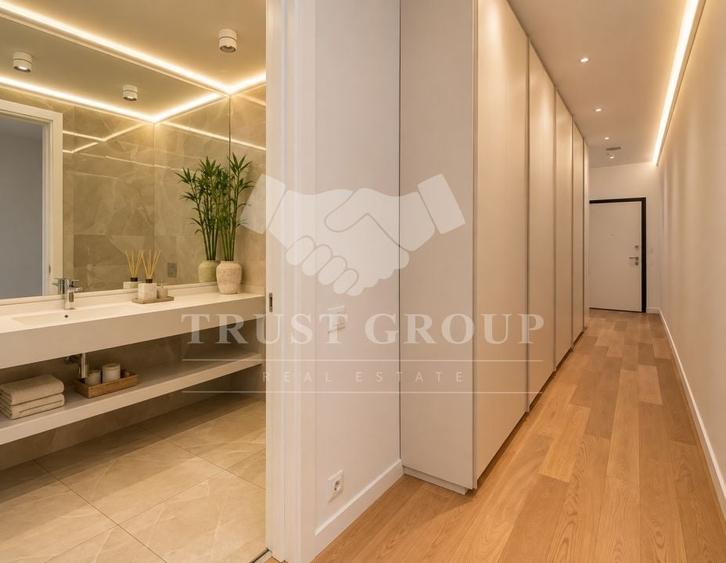 Apartament cu 3 camere semidecomandat, mobilat în Barbu Văcărescu