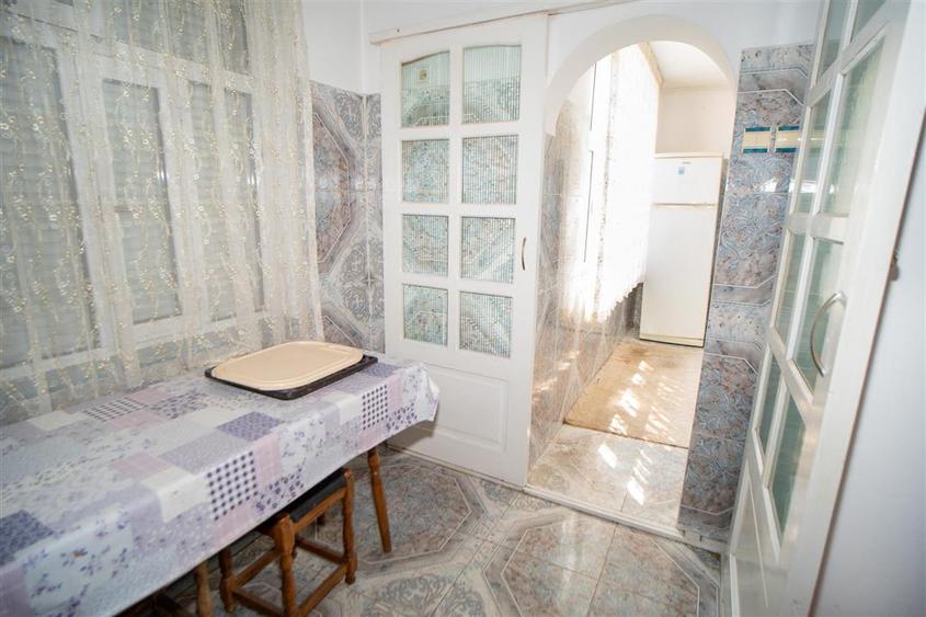 Apartament cu 3 camere decomandat în Nufărul