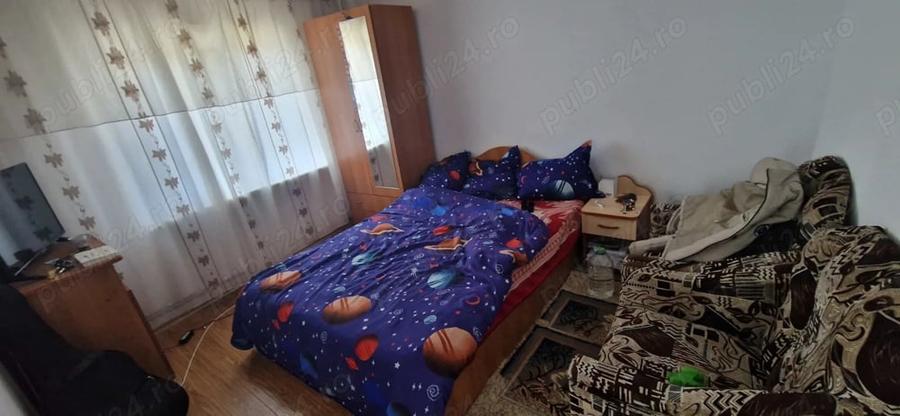 Casă cu 1 camere cu Teren 1000 Mp în Mijlocu