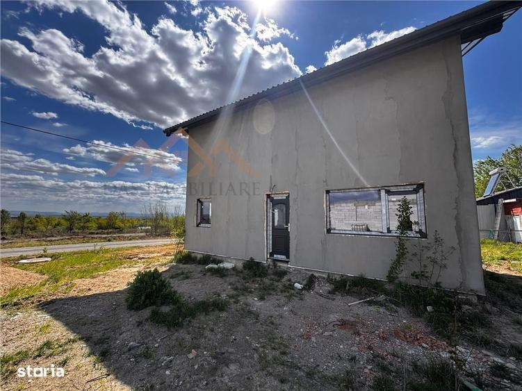 Casă cu 4 camere cu Teren 500 Mp în Tăuții-Măgherăuș