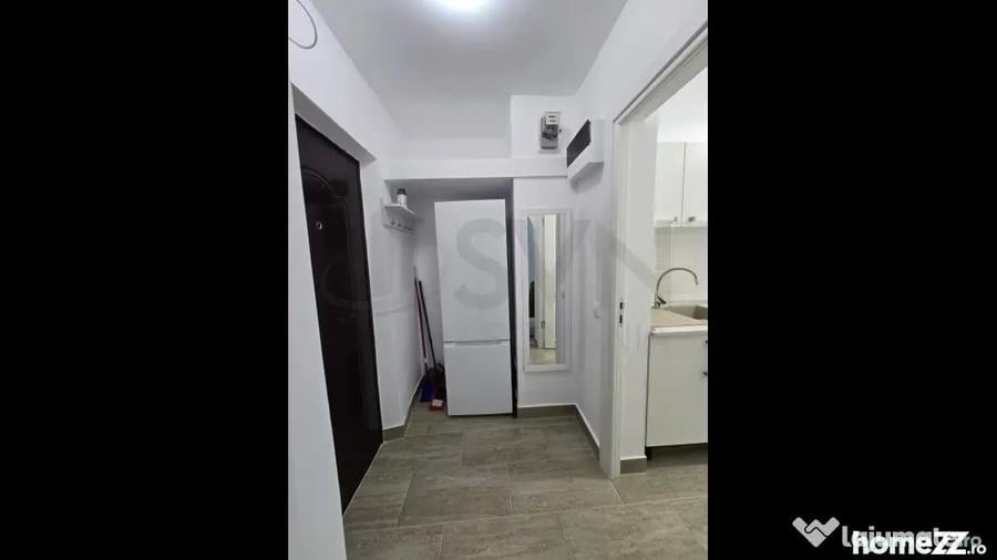 Apartament cu 2 camere semidecomandat în Gara de Nord