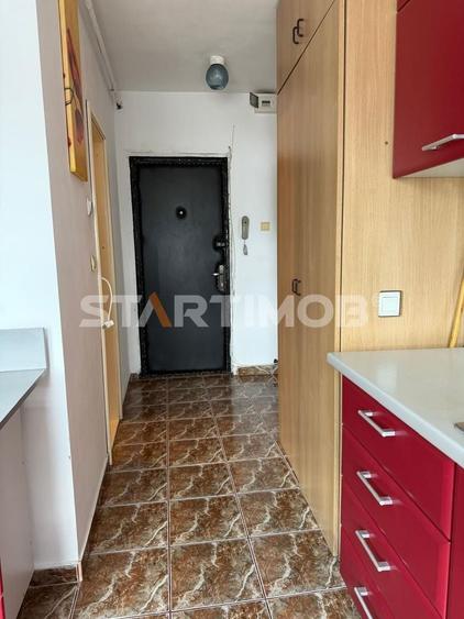 Garsonieră decomandată în Răcădău