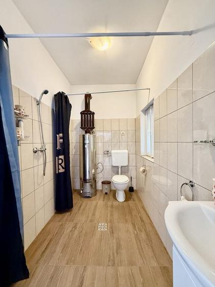 Casă cu 3 camere în Semlac