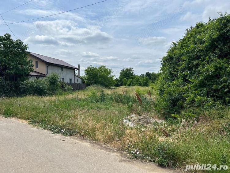 Teren de 4430 mp, în Snagov