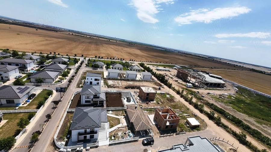 Teren de 357 mp, în Păulești