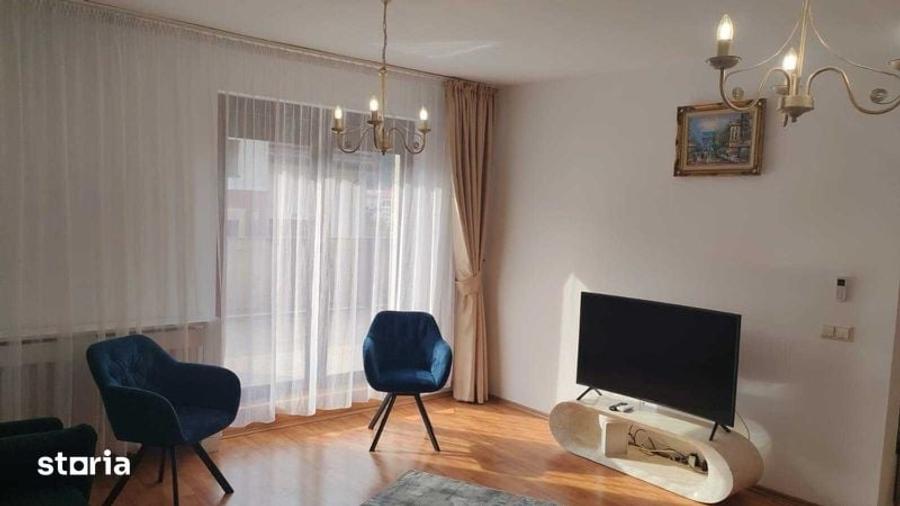Apartmanet 3 camere de vanzare in Sinaia - 1