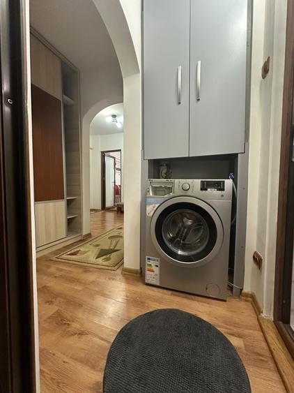 Apartament cu 2 camere decomandat, mobilat în Calarași 4