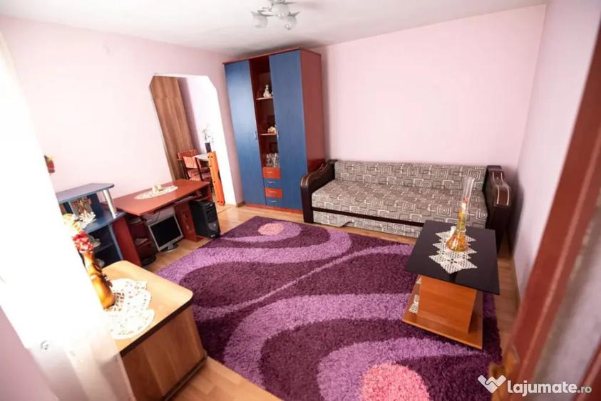 Casă cu 3 camere cu Teren 160 Mp în Central