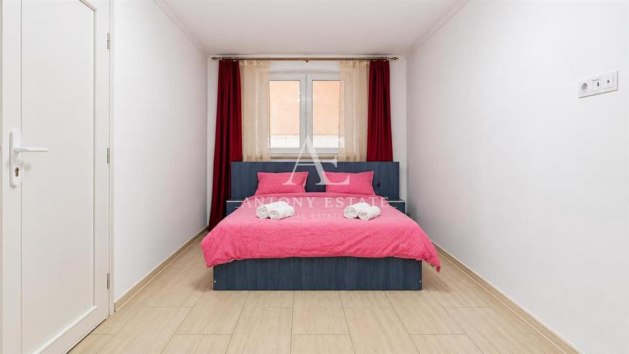 Apartament cu 3 camere decomandat, mobilat în Central