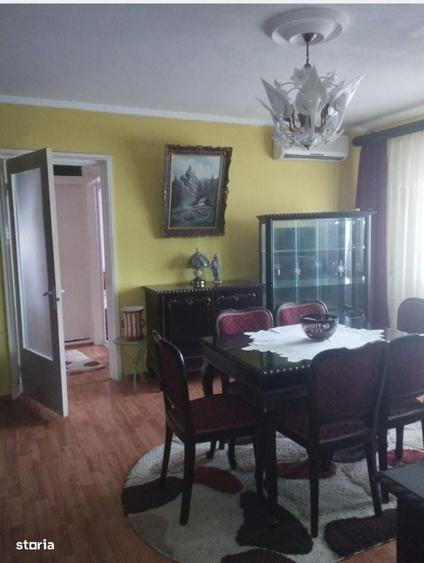 Apartament cu 2 camere semidecomandat în Prundu