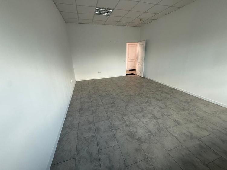 Spațiu comercial, de 29 mp, în Exterior Vest