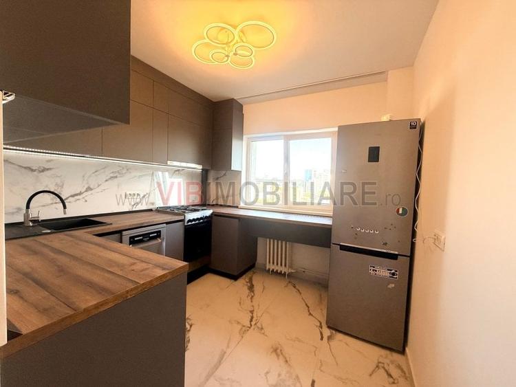 Apartament cu 3 camere decomandat în Banu Manta