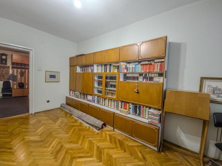 Apartament cu 3 camere decomandat în Grigorescu