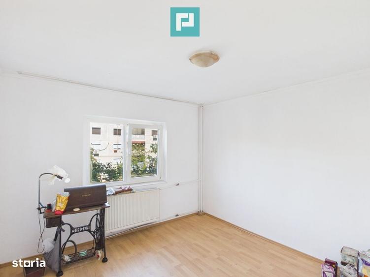 Apartament cu 3 camere decomandat în Central