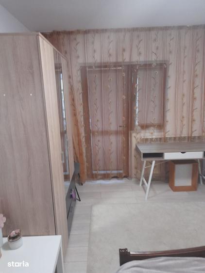 Apartament de inchiriat, 3 camere, decomandat, 77 mp, Nicolina - 2