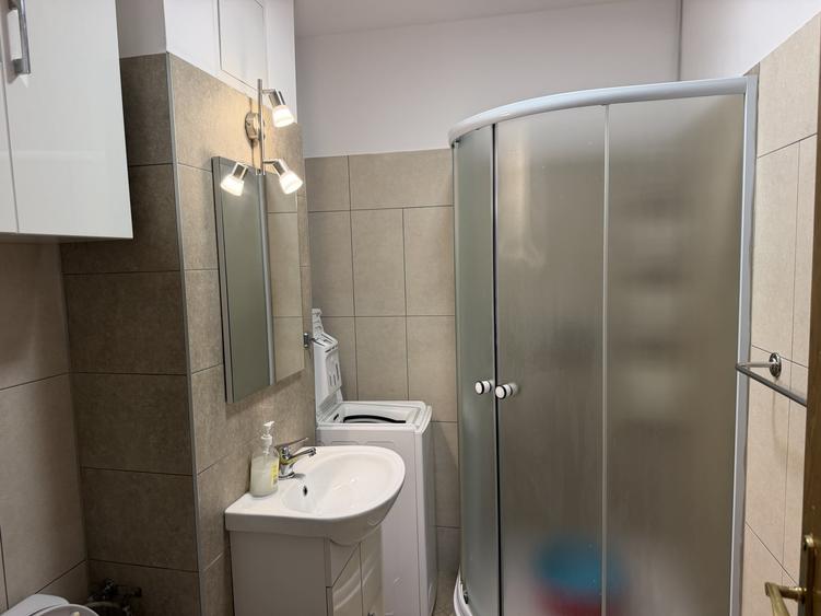 Apartament cu 2 camere decomandat, mobilat în Mihai Viteazul