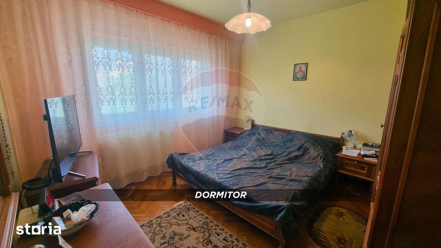 OCAZIE!!! Apartament cu 3 camere, 2 bai et. 2 Str. Hortensiei CENTRAL - 9