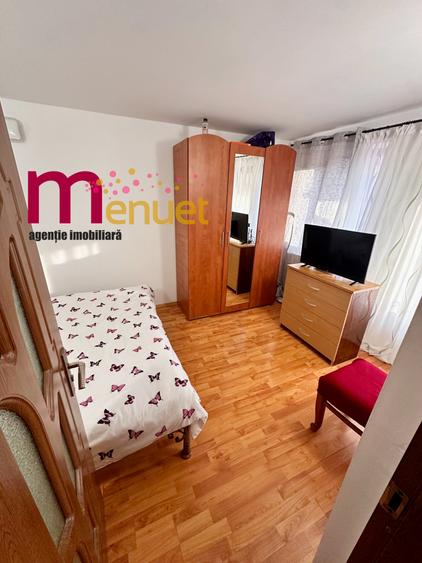 Casă cu 3 camere cu Teren 108 Mp în Pelican