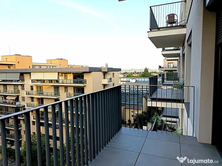 Apartament cu 2 camere semidecomandat în Domenii