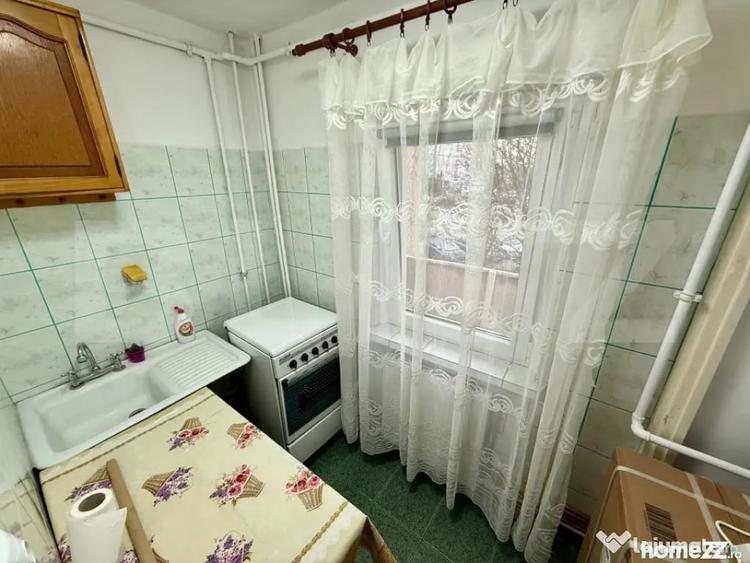 Garsonieră decomandată, mobilată în Brazda lui Novac