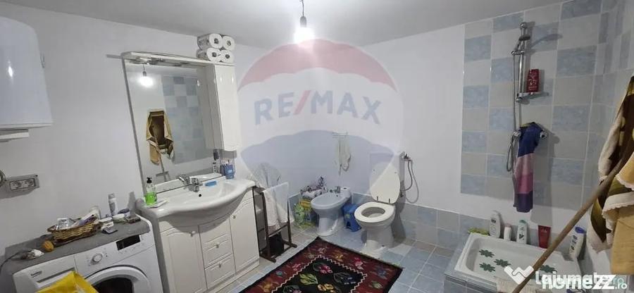 Casă cu 4 camere cu Teren 614 Mp în Stânca (Ștefănești)