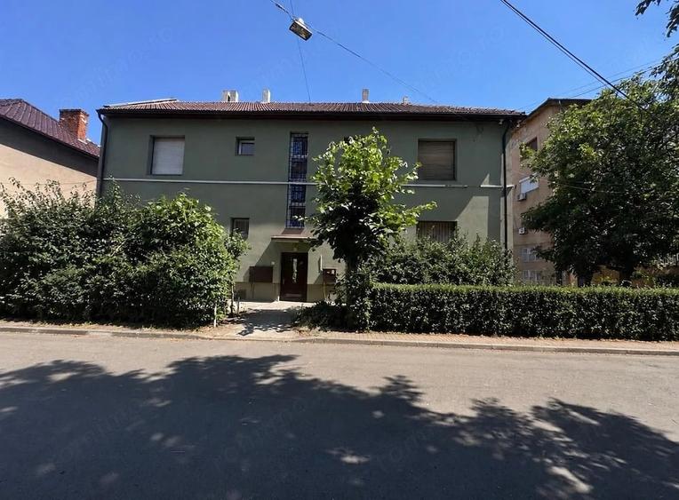 Casă cu 2 camere cu Teren 306 Mp în Ultracentral