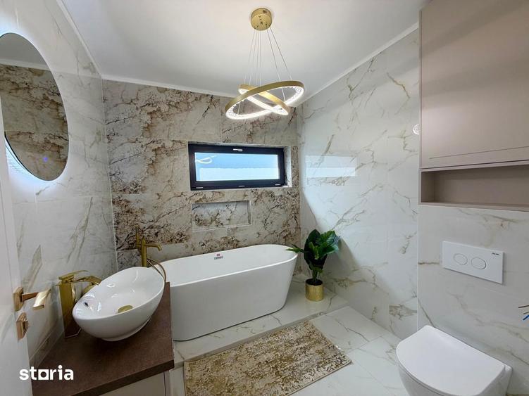 Casă cu 4 camere cu Teren 250 Mp în Șelimbăr