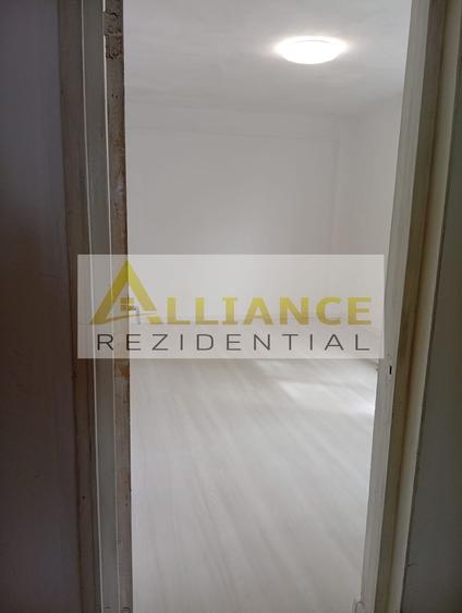 Apartament cu 2 camere decomandat în Brâncoveanu