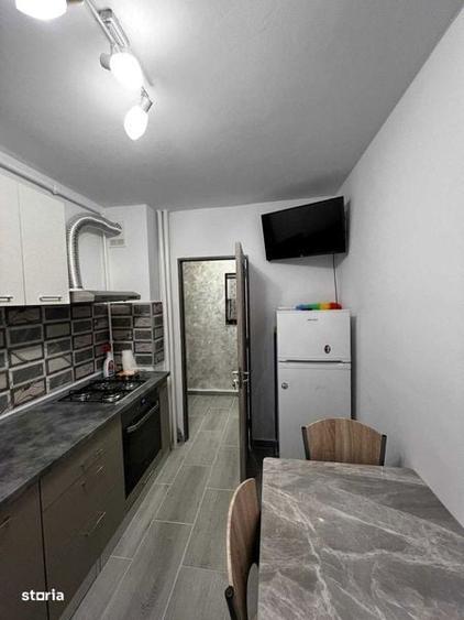 Apartament cu 2 camere în Tractorul