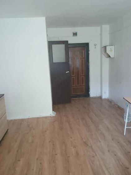 Garsonieră semidecomandată în Milcov
