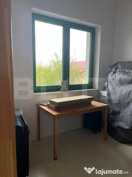 Casă cu 3 camere cu Teren 450 Mp în Central